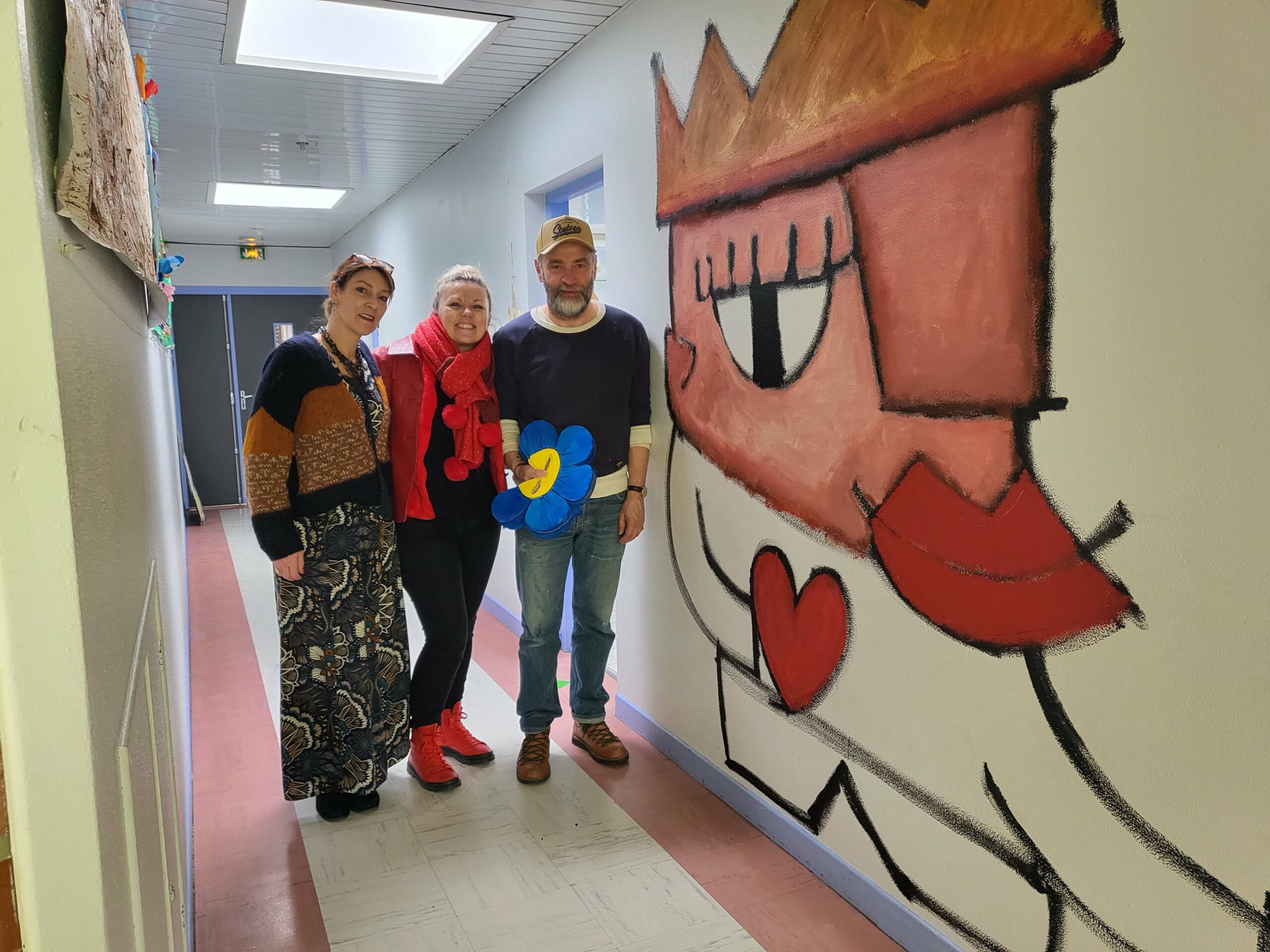 Les "PETITES BETES" avec l'artiste Mika et les élèves de l'école maternelle Dolto